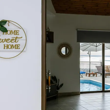 Dream Villa In Tala With Private Pool, Sea & Mountain Views & Garden Retreat 度假居 *